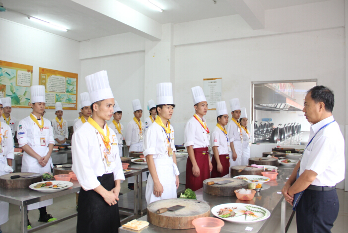 �����������ѧУ