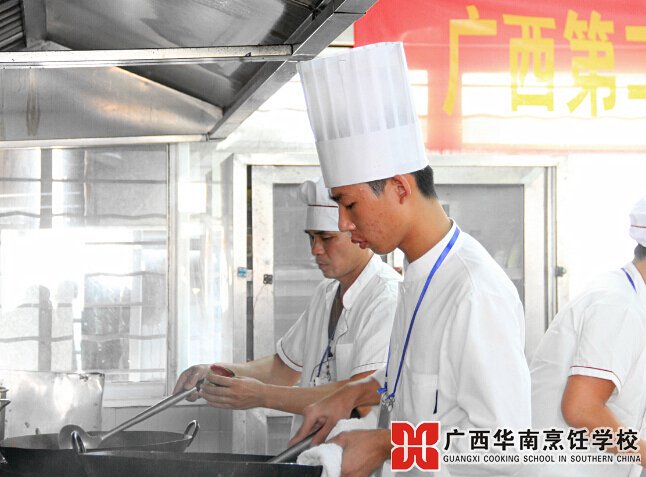 �����������ѧУ