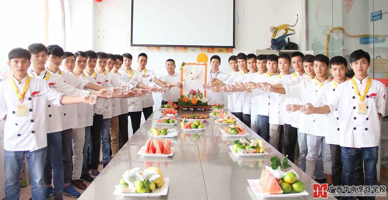 �����������ѧУ